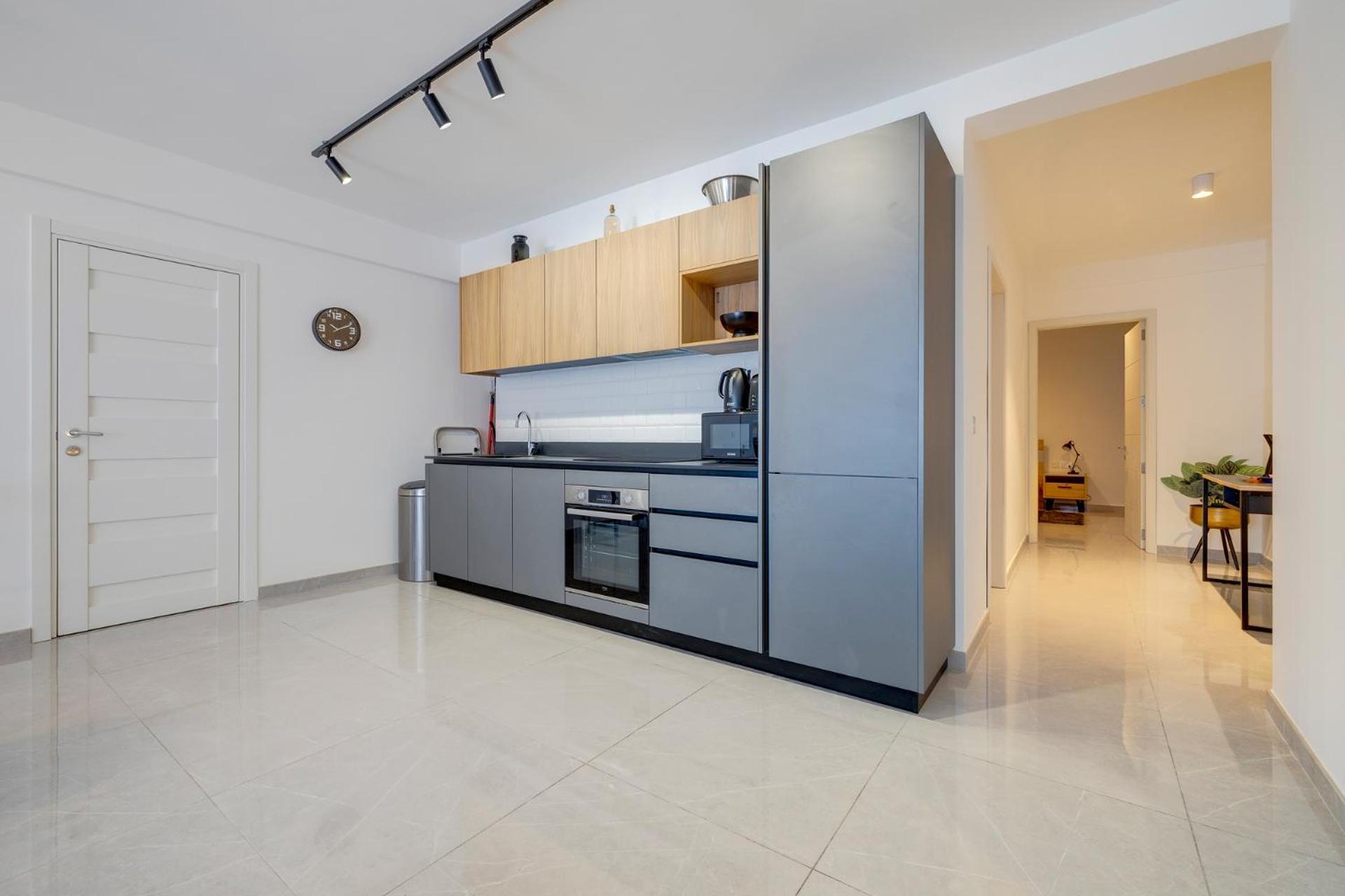 Апартаменты Modern Gem Steps To Valletta Ferry