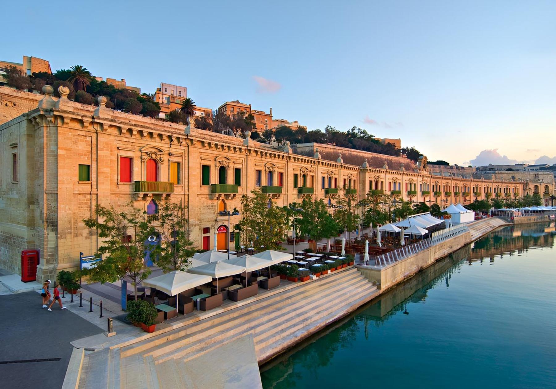 Апартаменты Modern Gem Steps To Valletta Ferry Слима